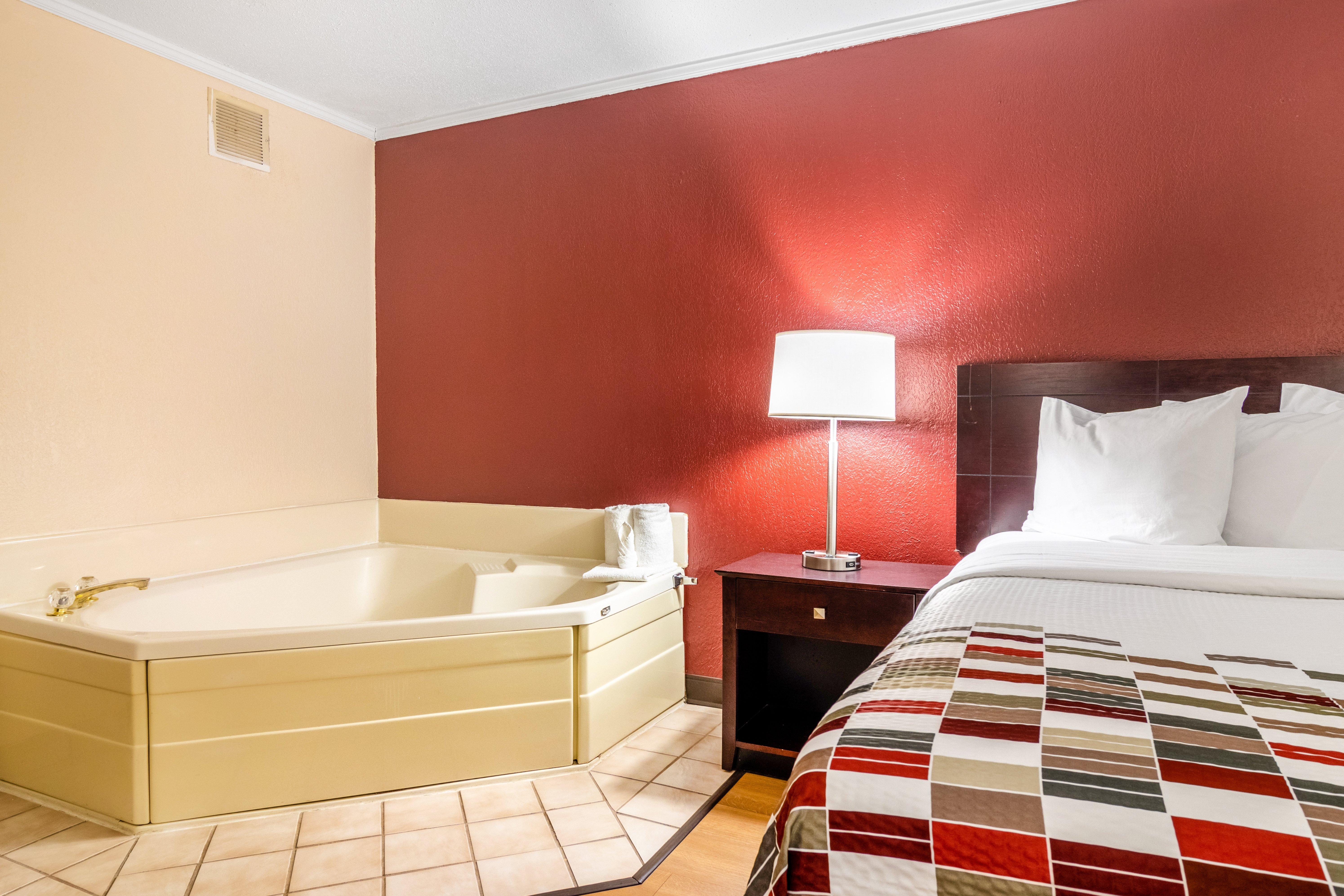 Red Roof Inn Ashtabula - Austinburg Exterior photo